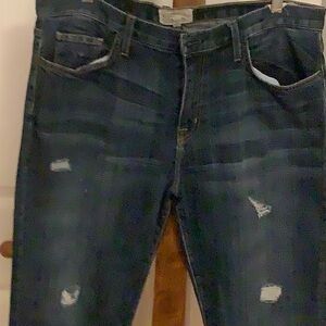 Woman’s current Elliot dark blue distressed jeans size 31